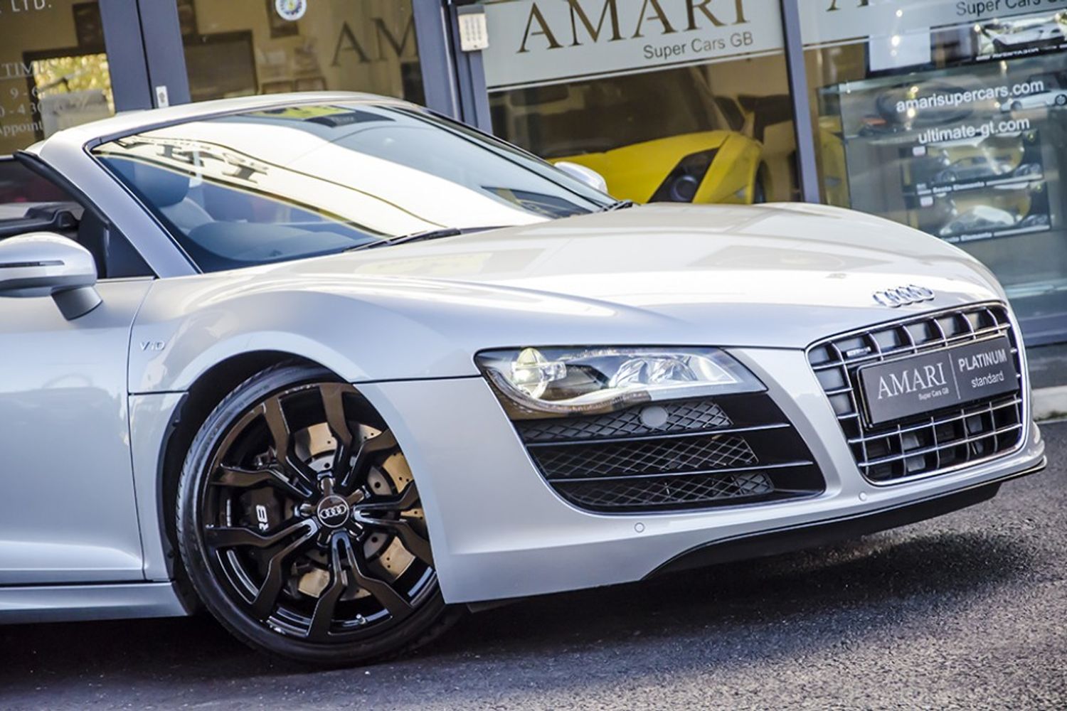AUDI R8 SPYDER 5.2 FSI Quattro