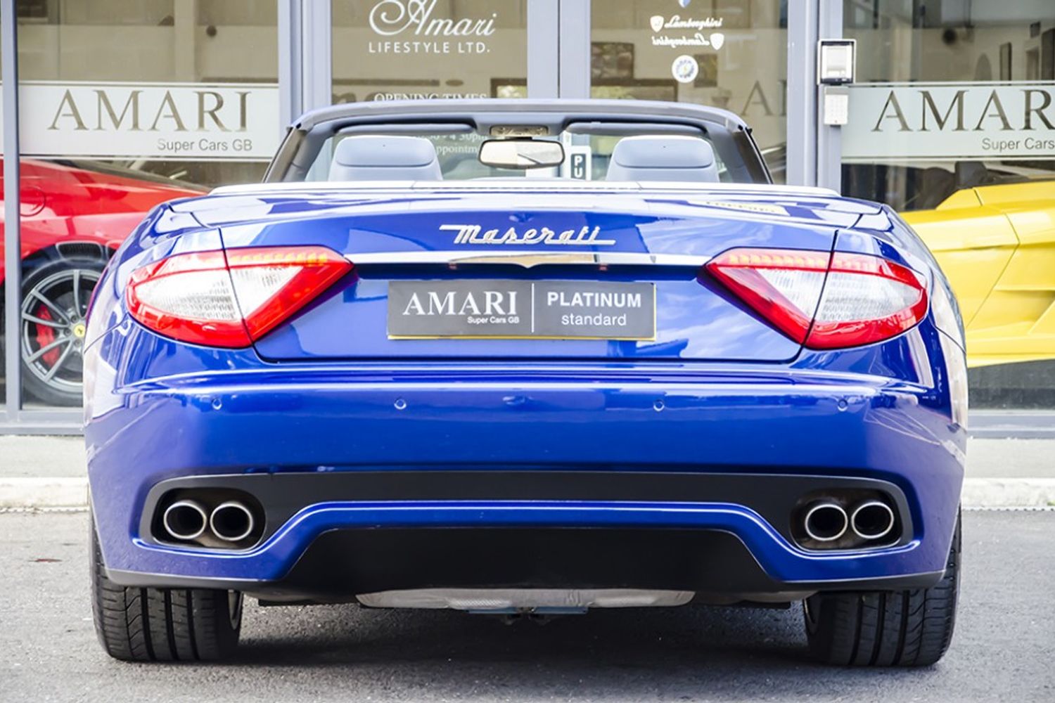 MASERATI GRANCABRIO CONVERTIBLE V8 Auto
