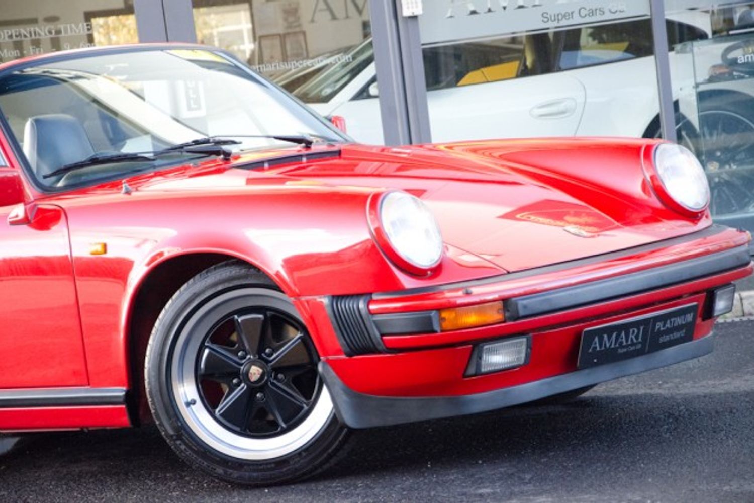 PORSCHE 911 Sports