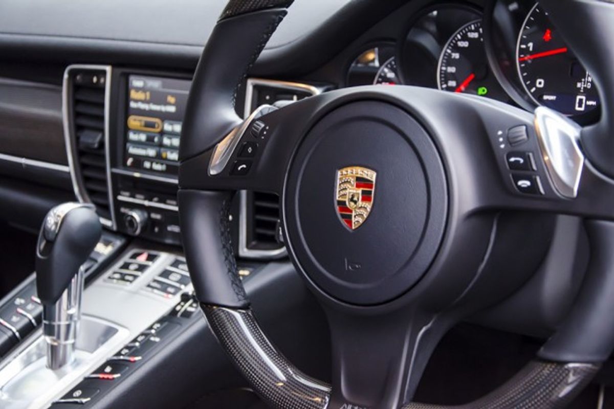 PORSCHE PANAMERA DIESEL SALOON 3.0 V6 Diesel Tiptronic S