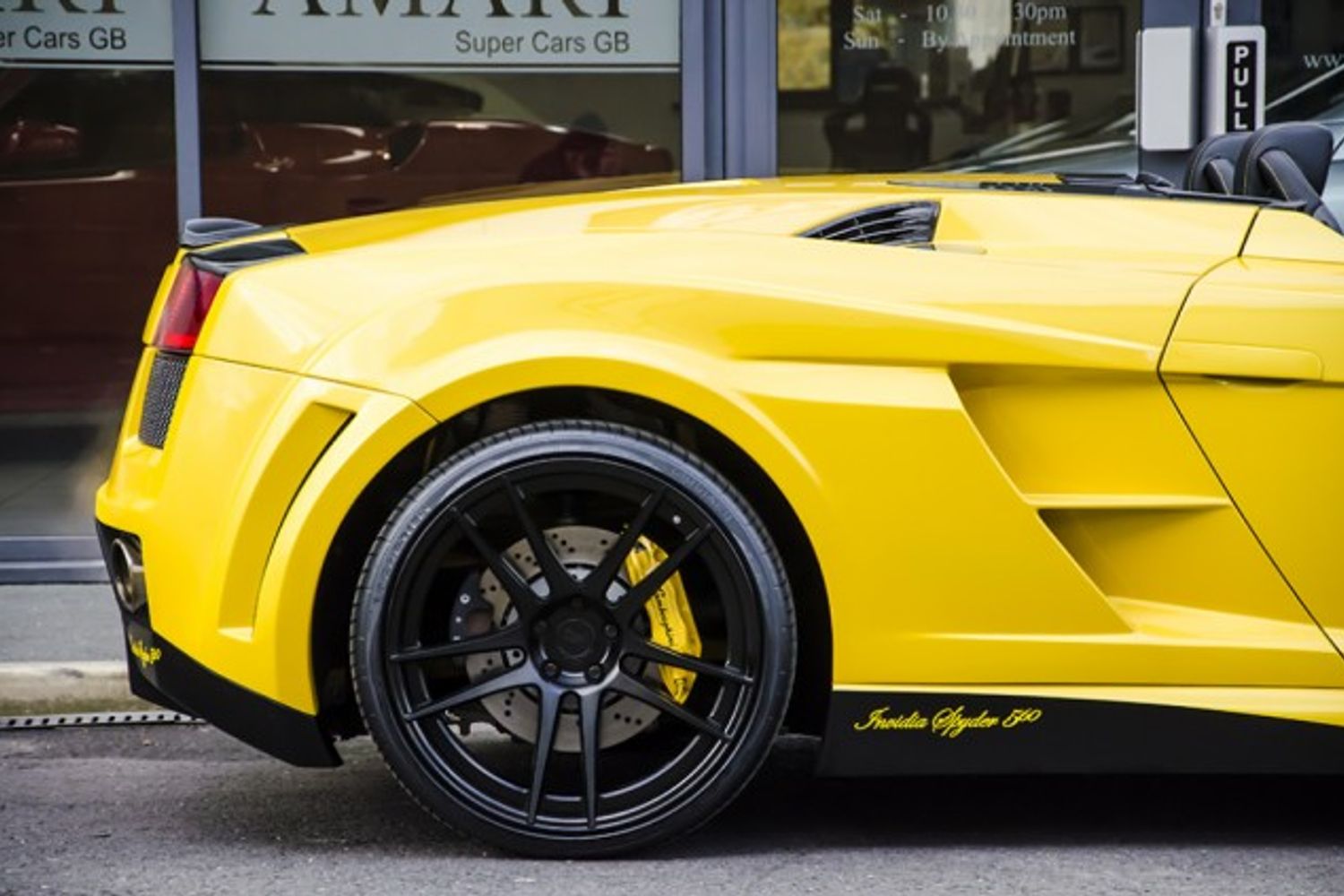 LAMBORGHINI Gallardo Invidia 560 Spyder
