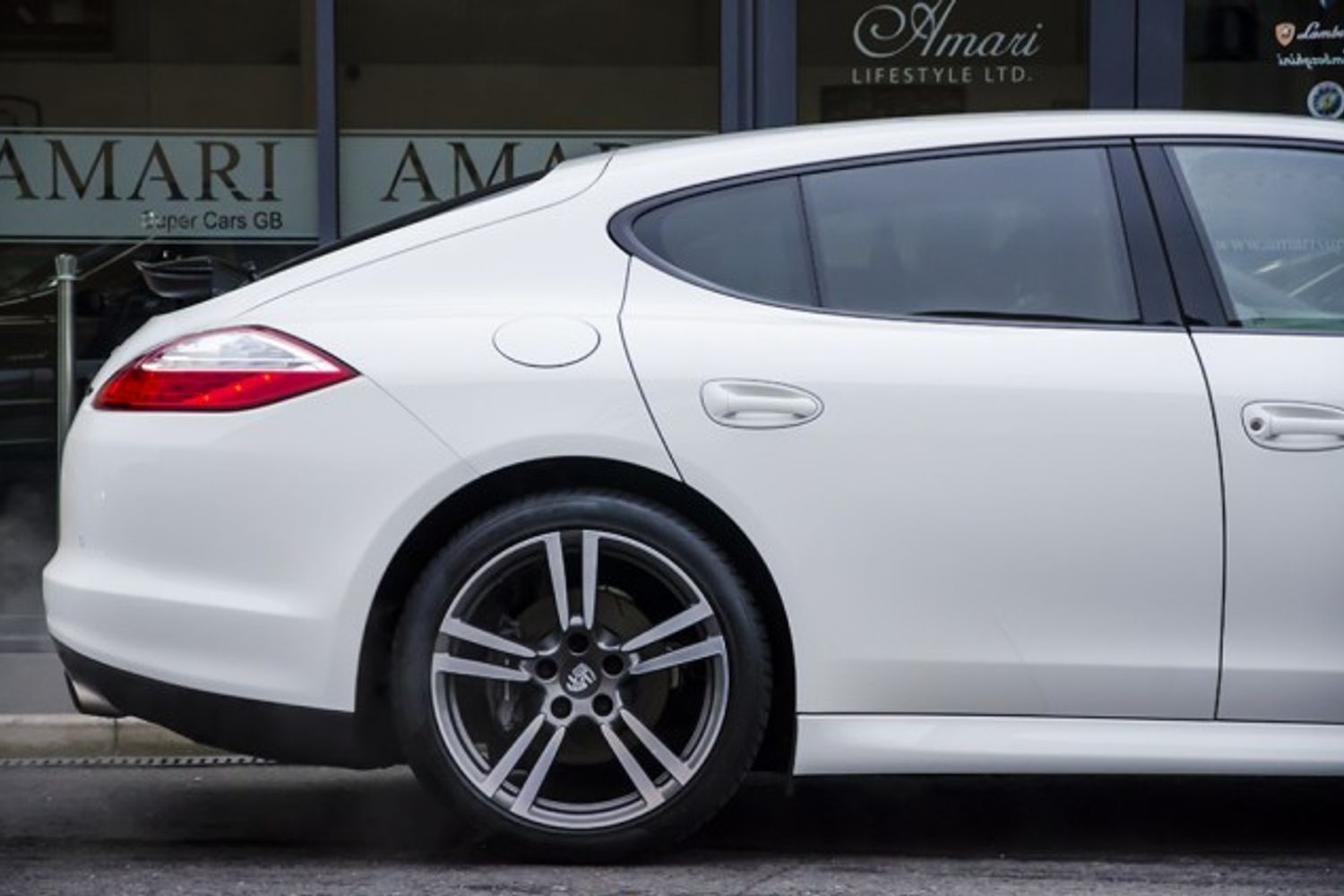 PORSCHE PANAMERA DIESEL SALOON 3.0 V6 Diesel Tiptronic S