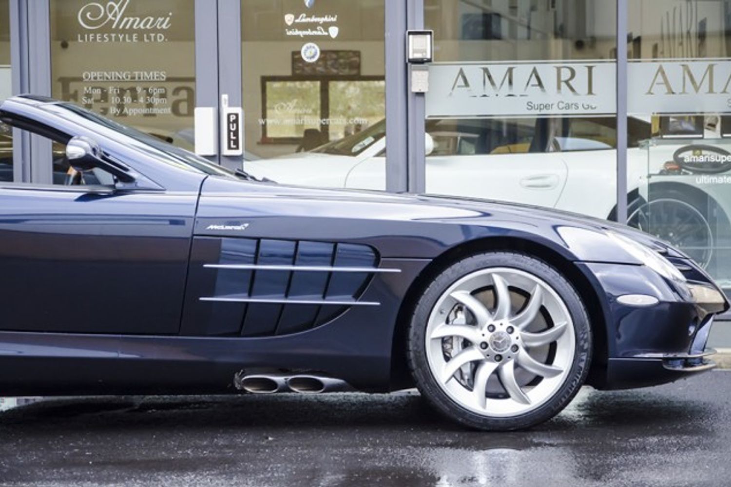 MERCEDES-BENZ McLaren SLR Roadster