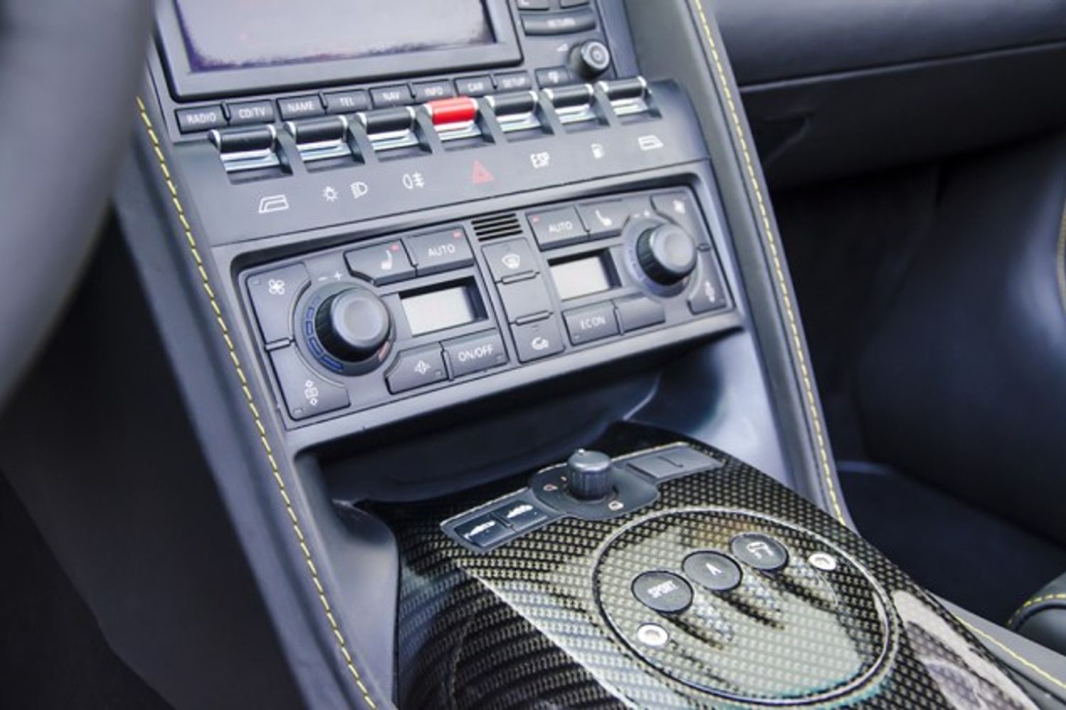 LAMBORGHINI Gallardo Invidia 560 Spyder