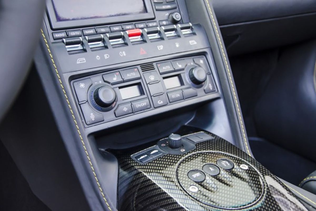 LAMBORGHINI Gallardo Invidia 560 Spyder