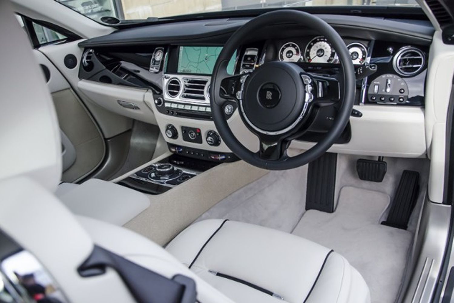 ROLLS-ROYCE WRAITH COUPE 2dr Auto