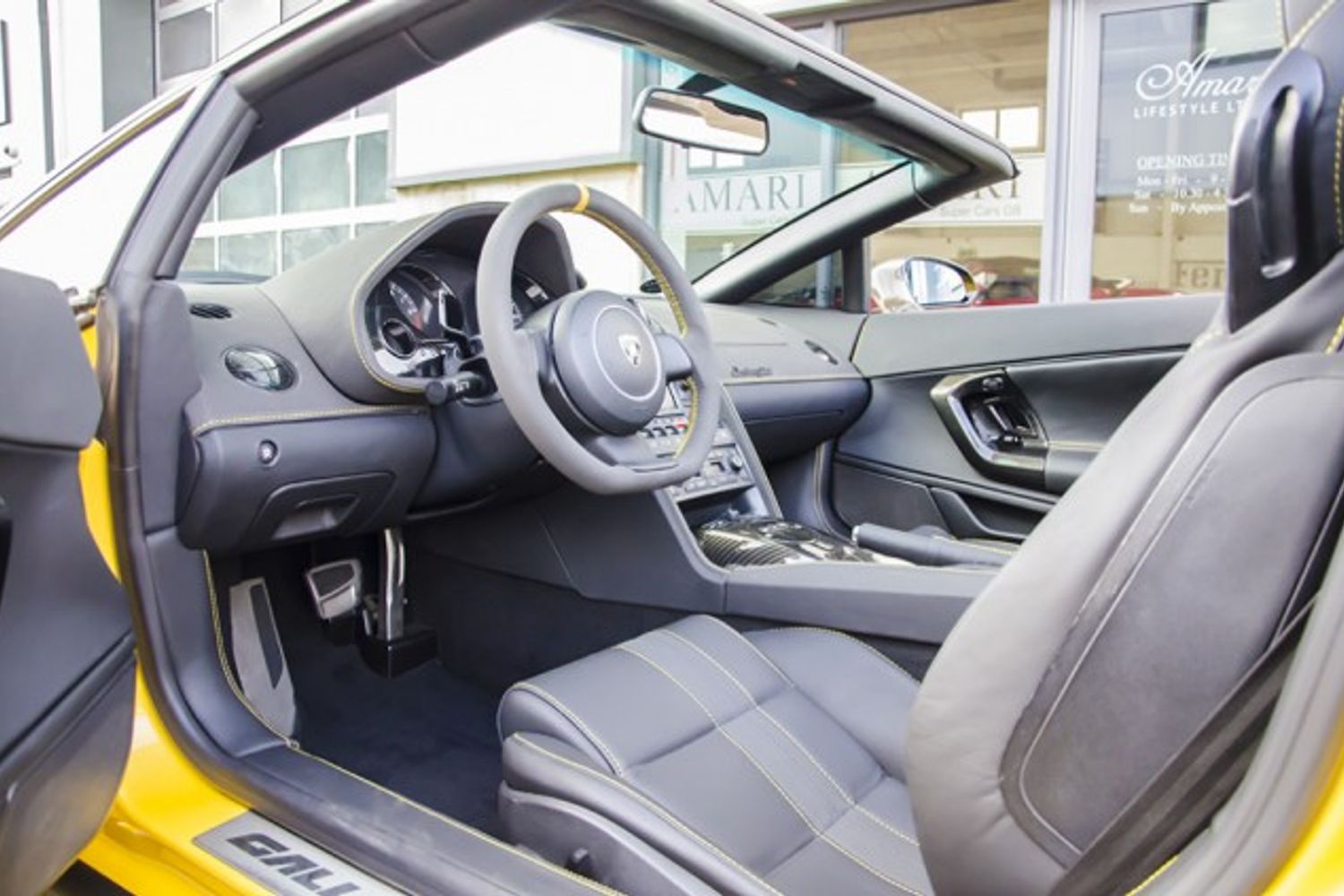 LAMBORGHINI Gallardo Invidia 560 Spyder