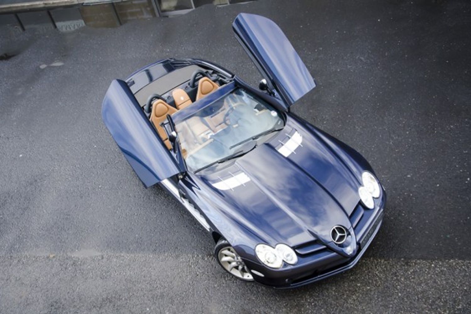 MERCEDES-BENZ McLaren SLR Roadster