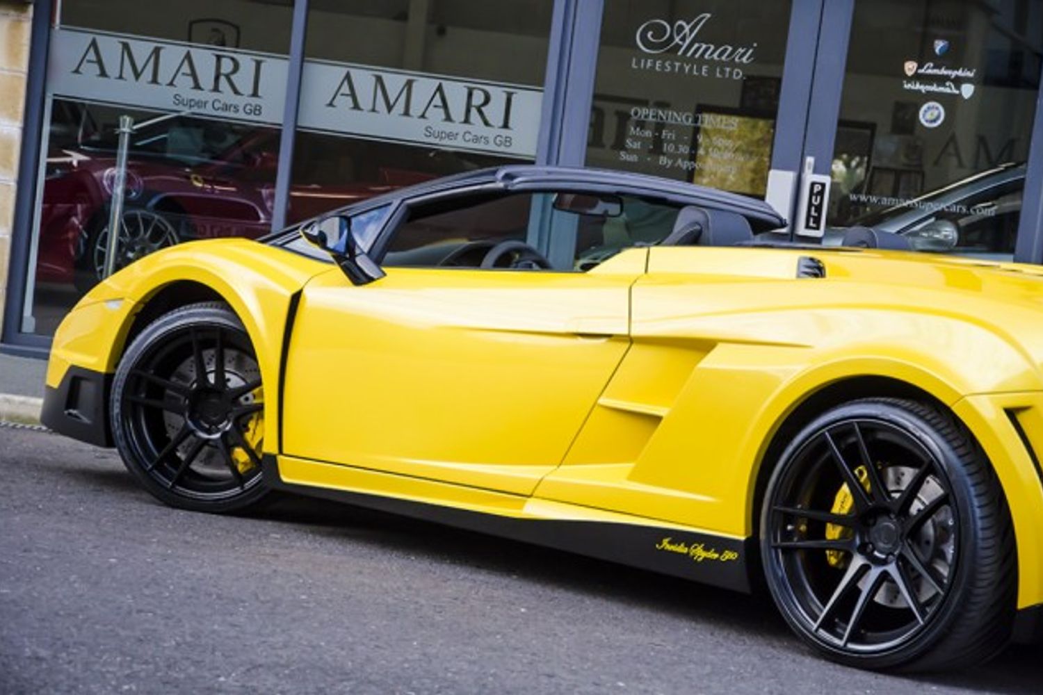 LAMBORGHINI Gallardo Invidia 560 Spyder