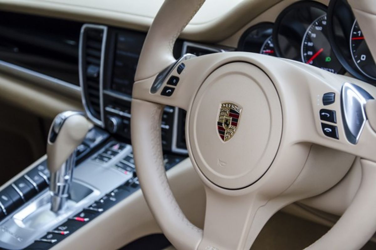 PORSCHE PANAMERA DIESEL SALOON 3.0 V6 Diesel Tiptronic S