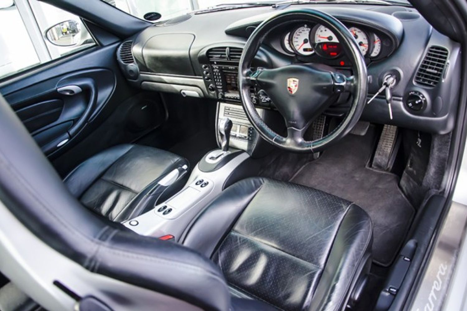 PORSCHE 911 [996] CARRERA 4 COUPE S Tiptronic S