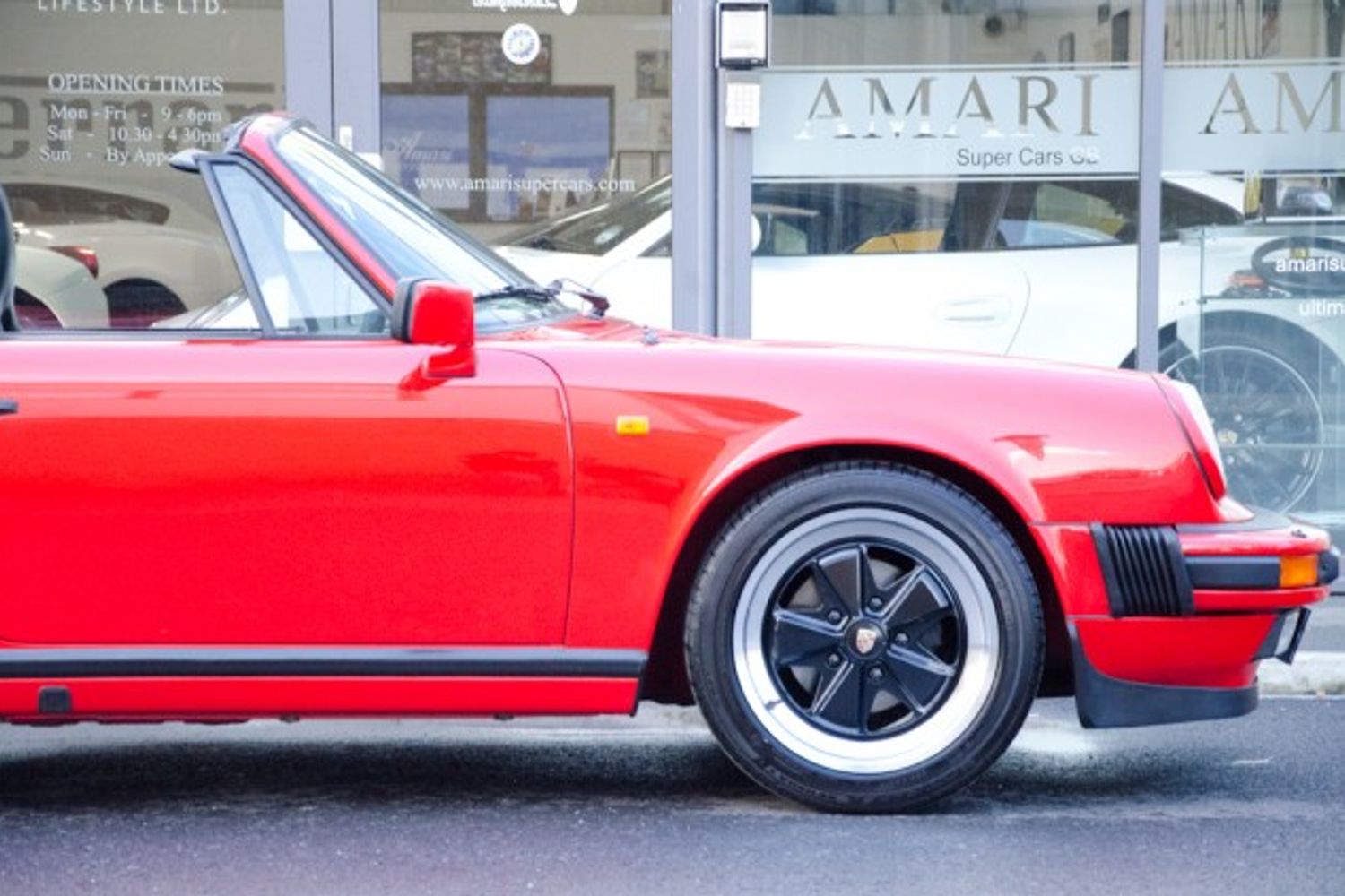 PORSCHE 911 Sports