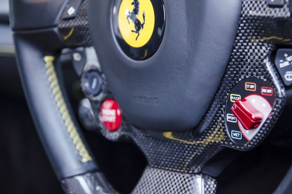 FERRARI 458 COUPE Italia Auto