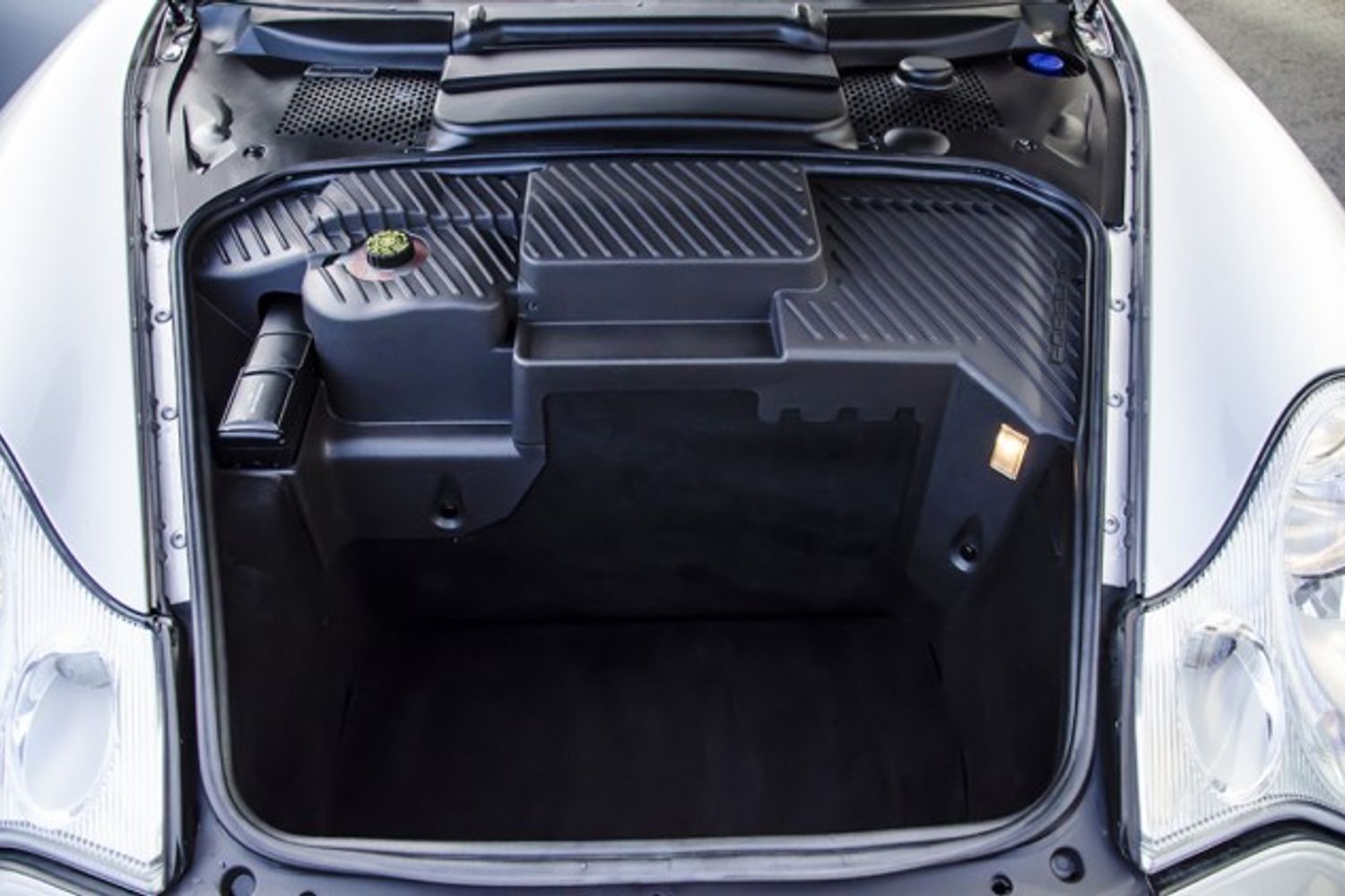 PORSCHE 911 [996] CARRERA 4 COUPE S Tiptronic S
