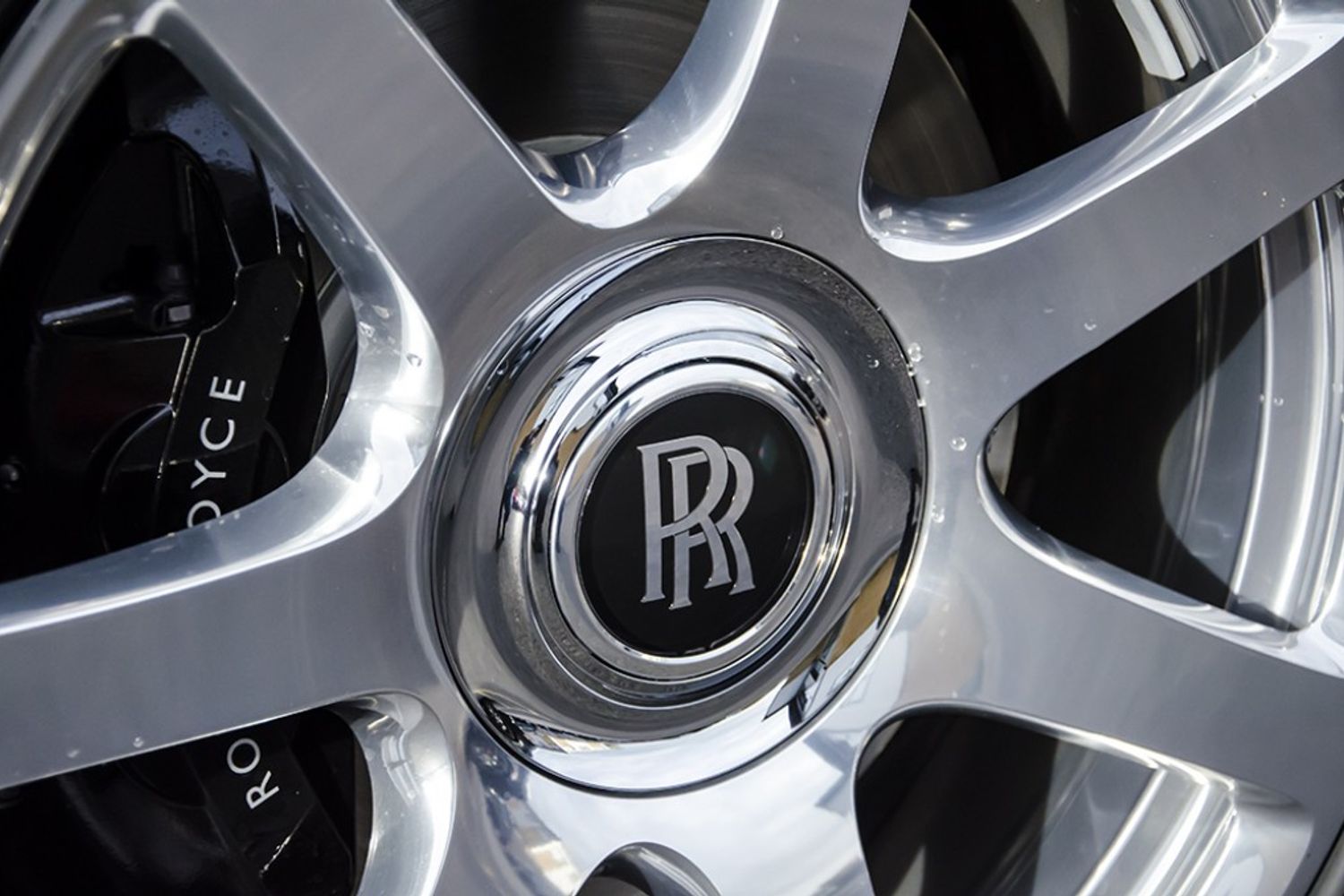 ROLLS-ROYCE WRAITH COUPE 2dr Auto