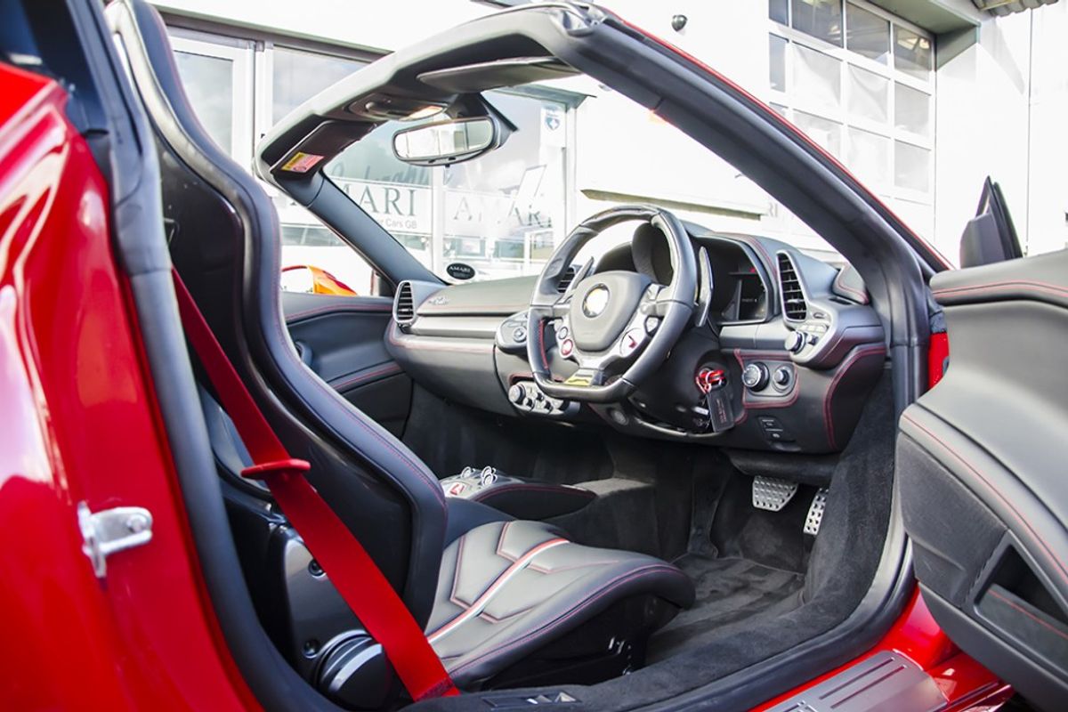 FERRARI 458 CONVERTIBLE Spider Auto