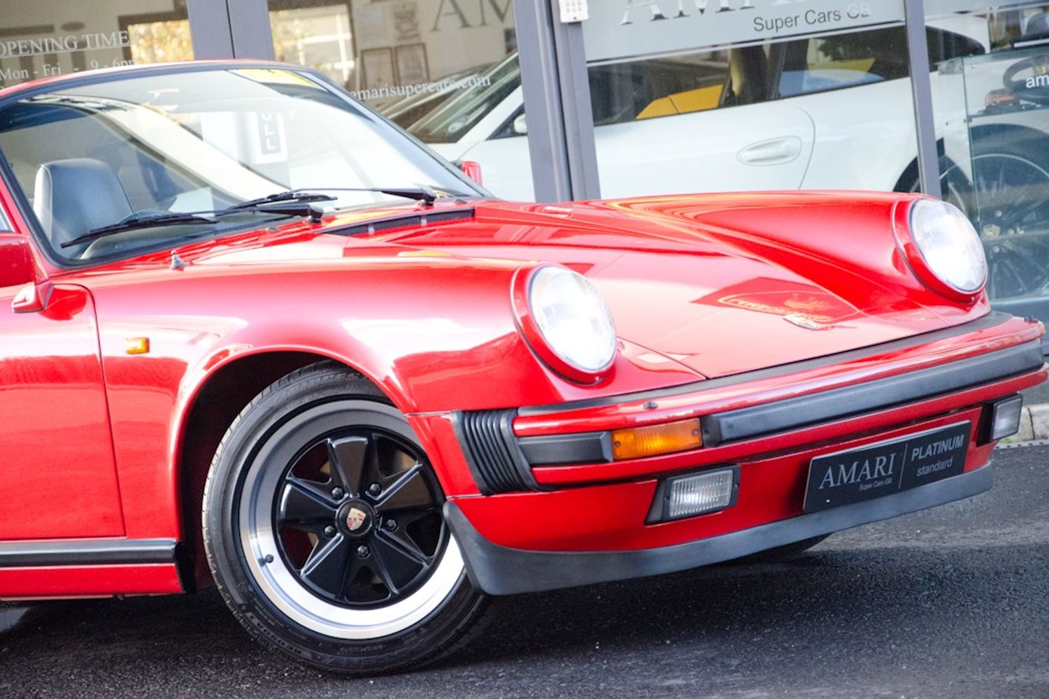 PORSCHE 911 Sports