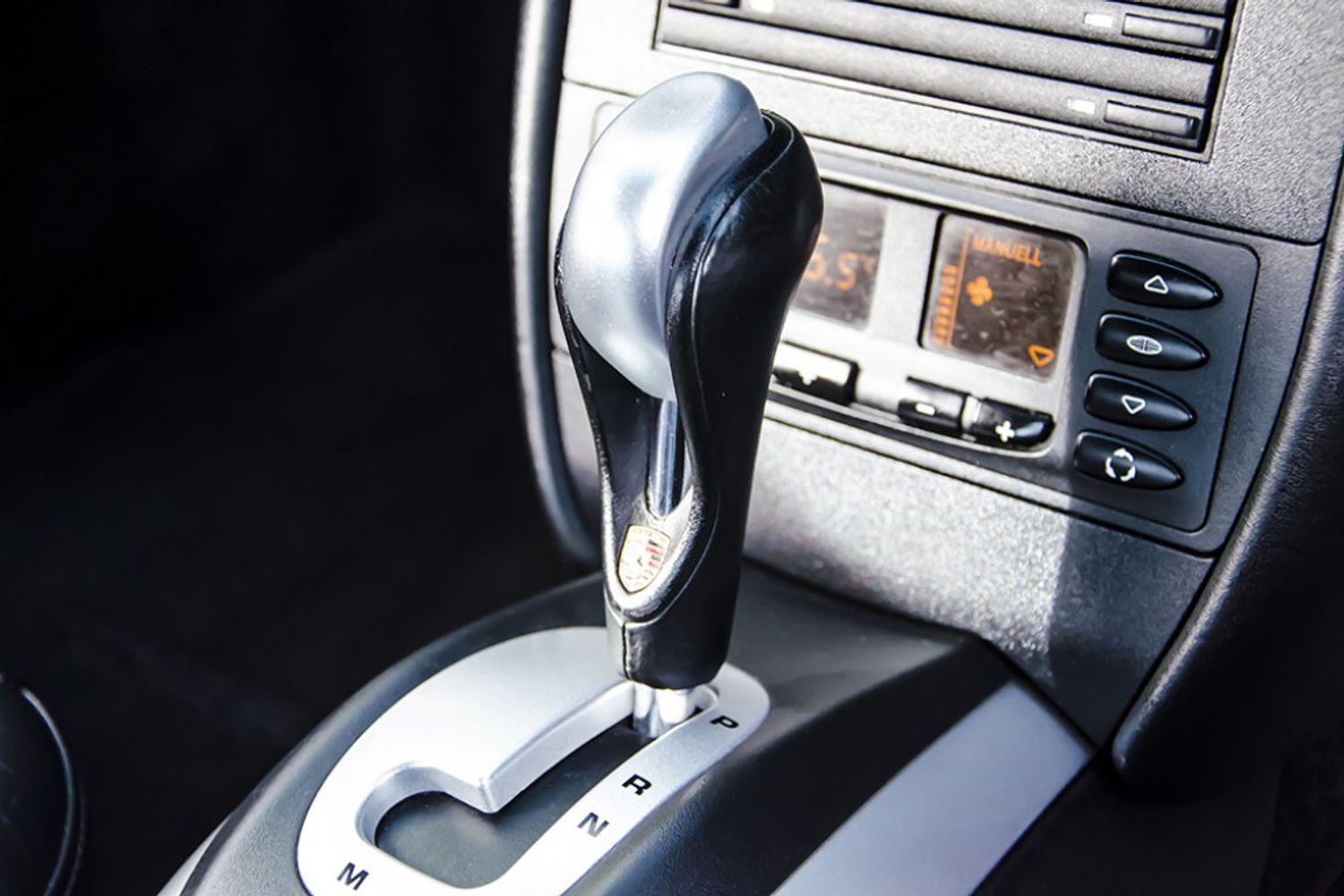 PORSCHE 911 [996] CARRERA 4 COUPE S Tiptronic S