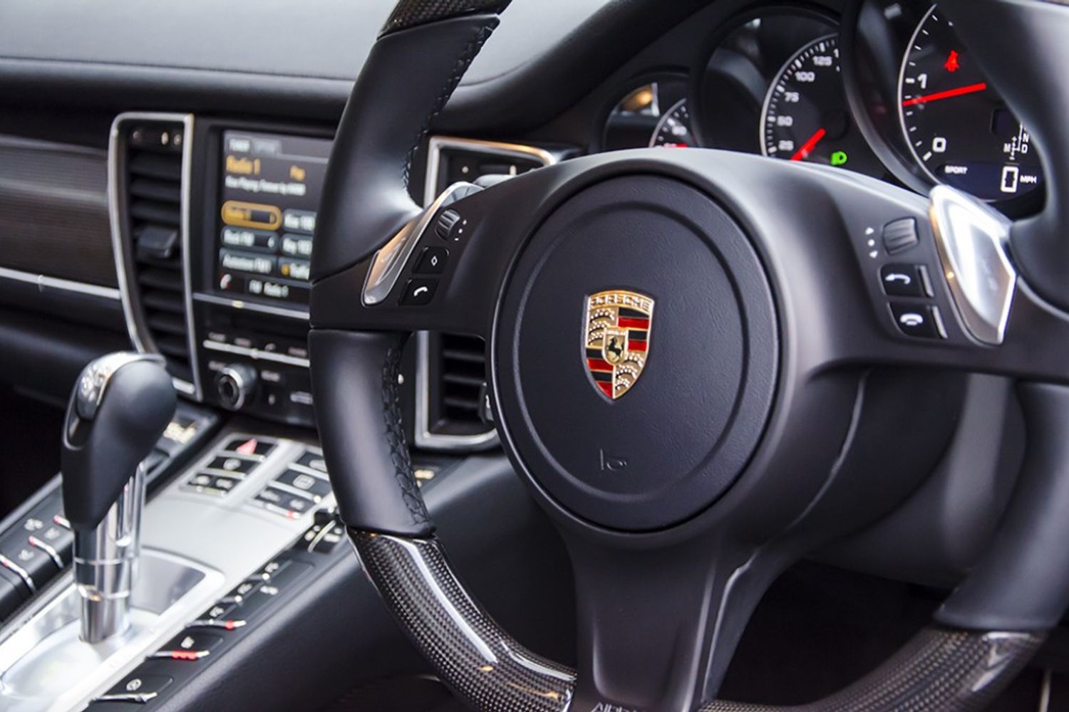 PORSCHE PANAMERA DIESEL SALOON 3.0 V6 Diesel Tiptronic S