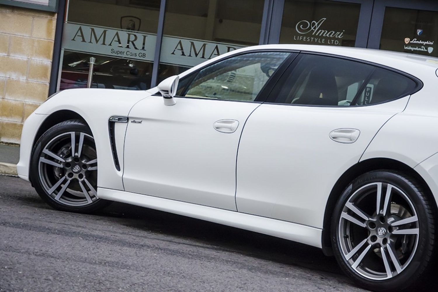 PORSCHE PANAMERA DIESEL SALOON 3.0 V6 Diesel Tiptronic S