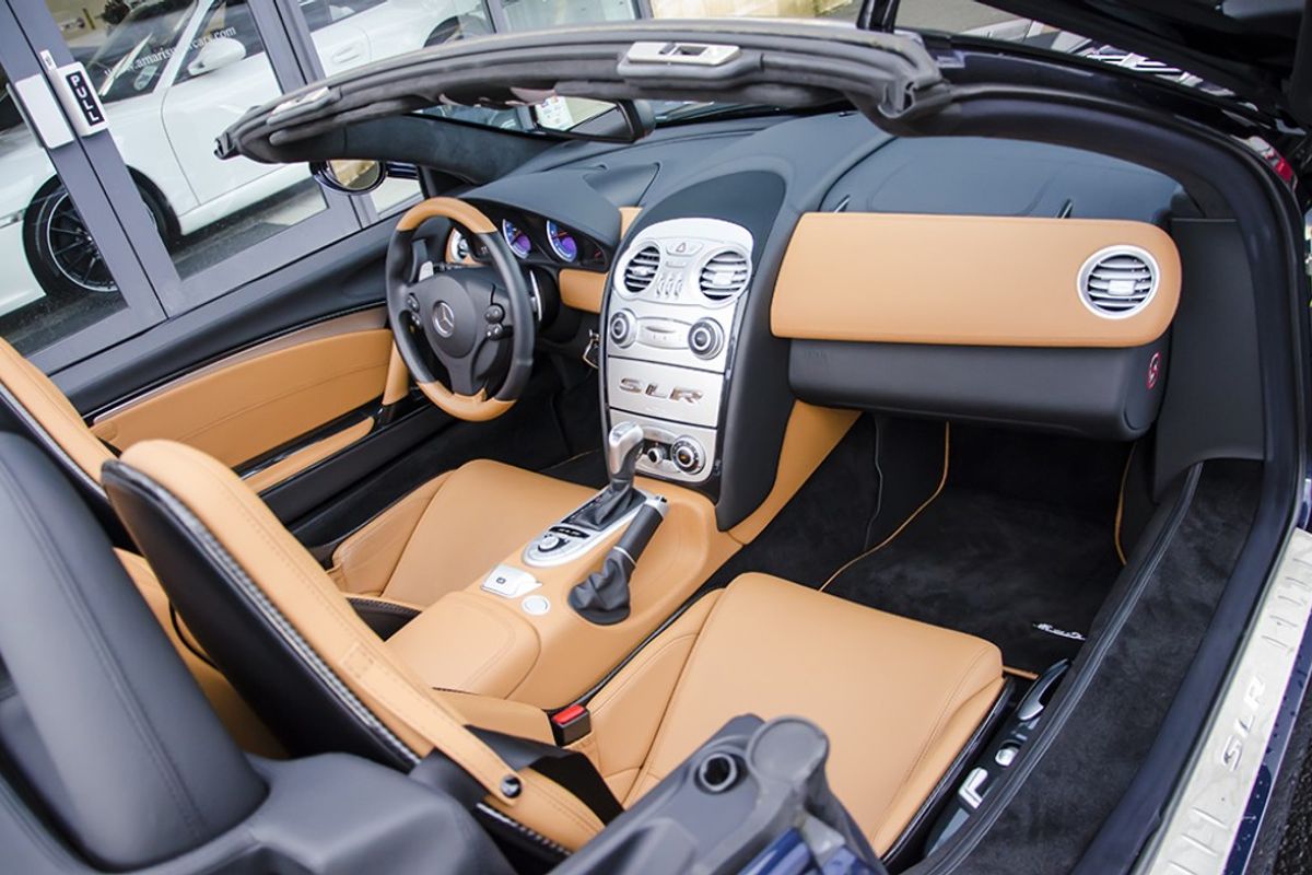 MERCEDES-BENZ McLaren SLR Roadster
