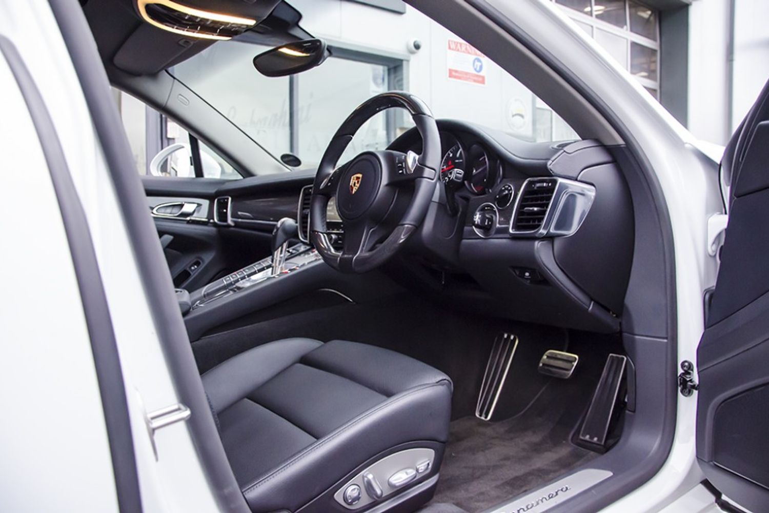 PORSCHE PANAMERA DIESEL SALOON 3.0 V6 Diesel Tiptronic S