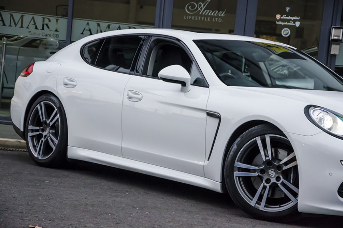 PORSCHE PANAMERA DIESEL SALOON 3.0 V6 Diesel Tiptronic S