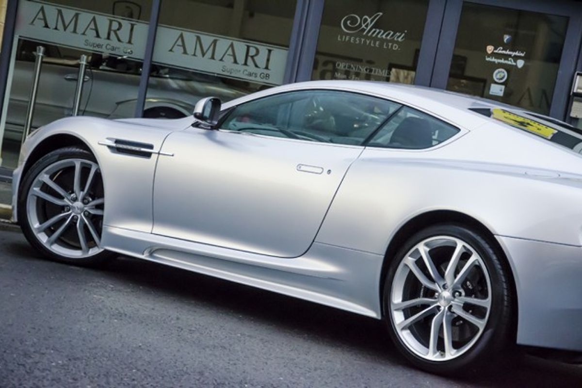 ASTON MARTIN DBS COUPE V12 Touchtronic Auto