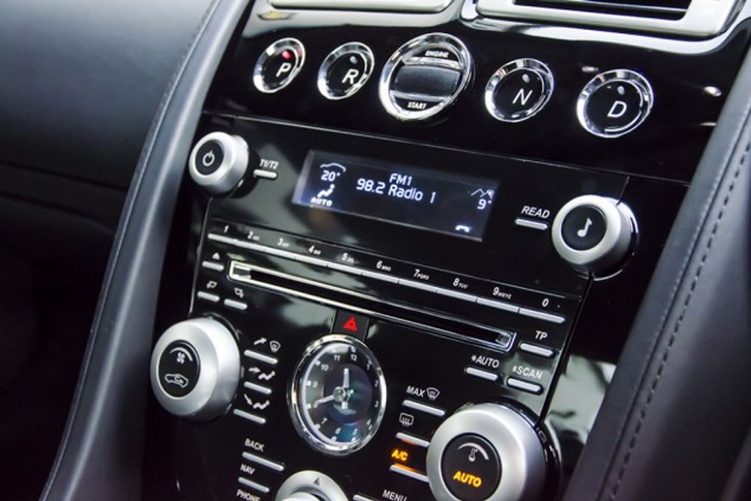 ASTON MARTIN DBS COUPE V12 Touchtronic Auto