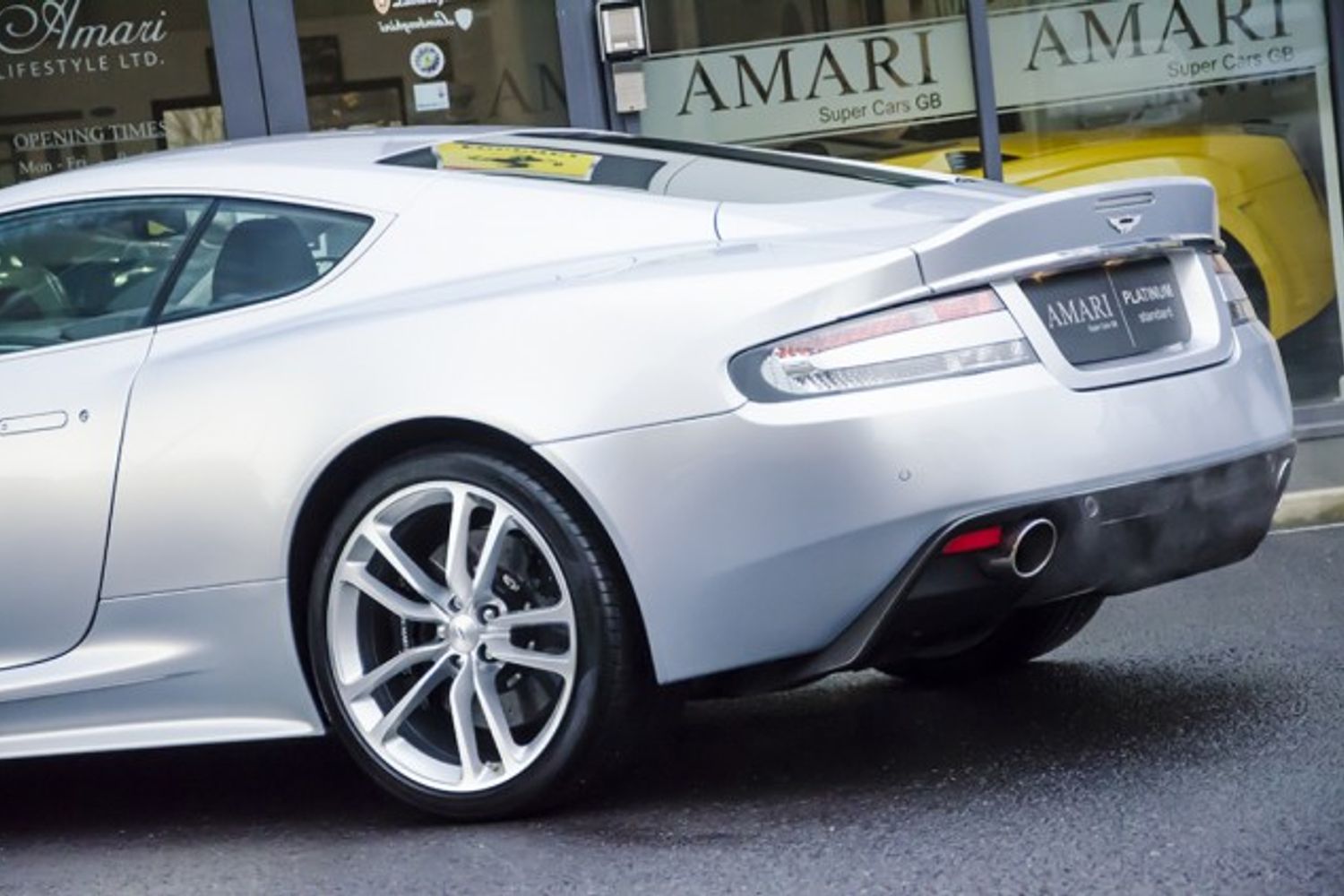 ASTON MARTIN DBS COUPE V12 Touchtronic Auto