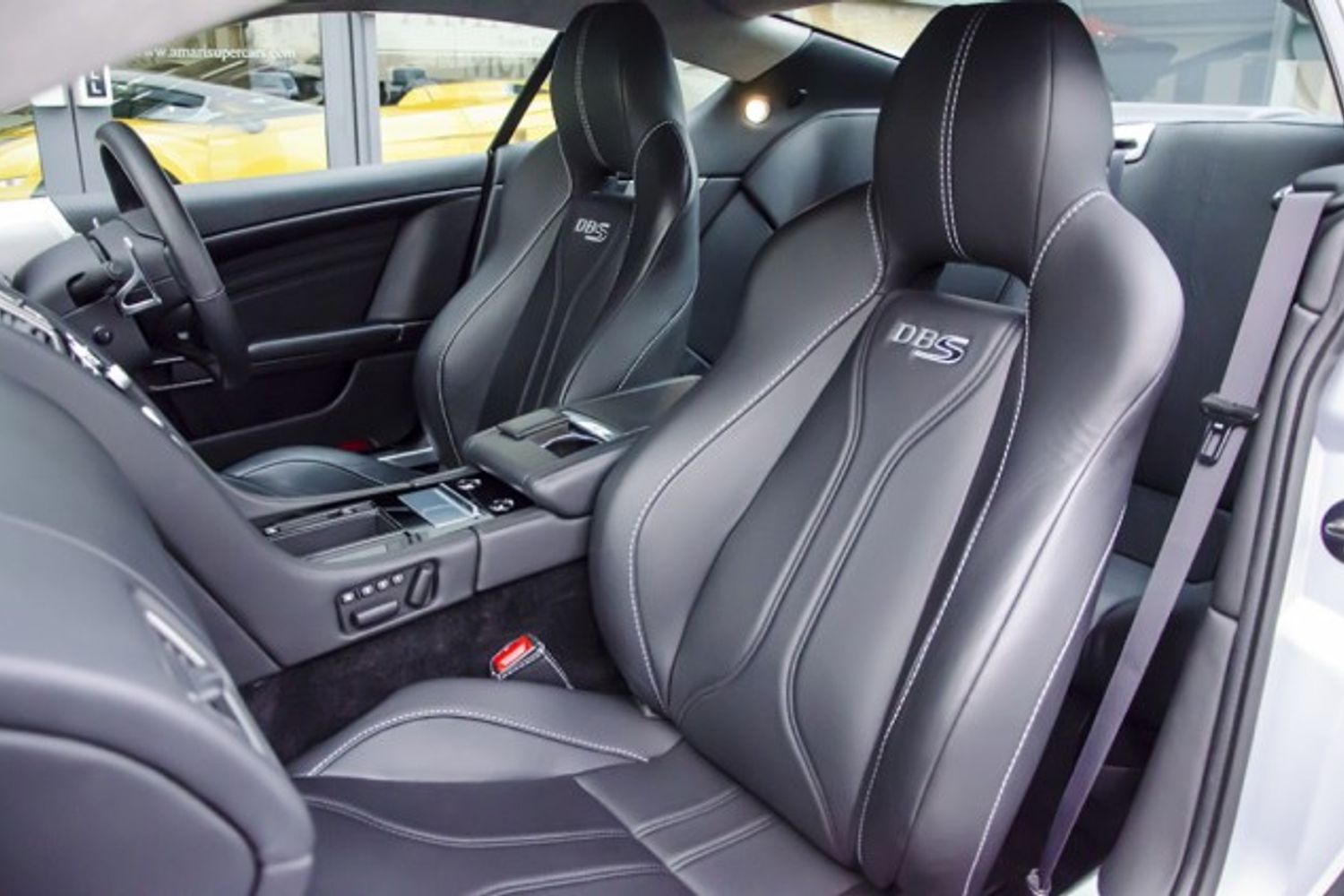 ASTON MARTIN DBS COUPE V12 Touchtronic Auto