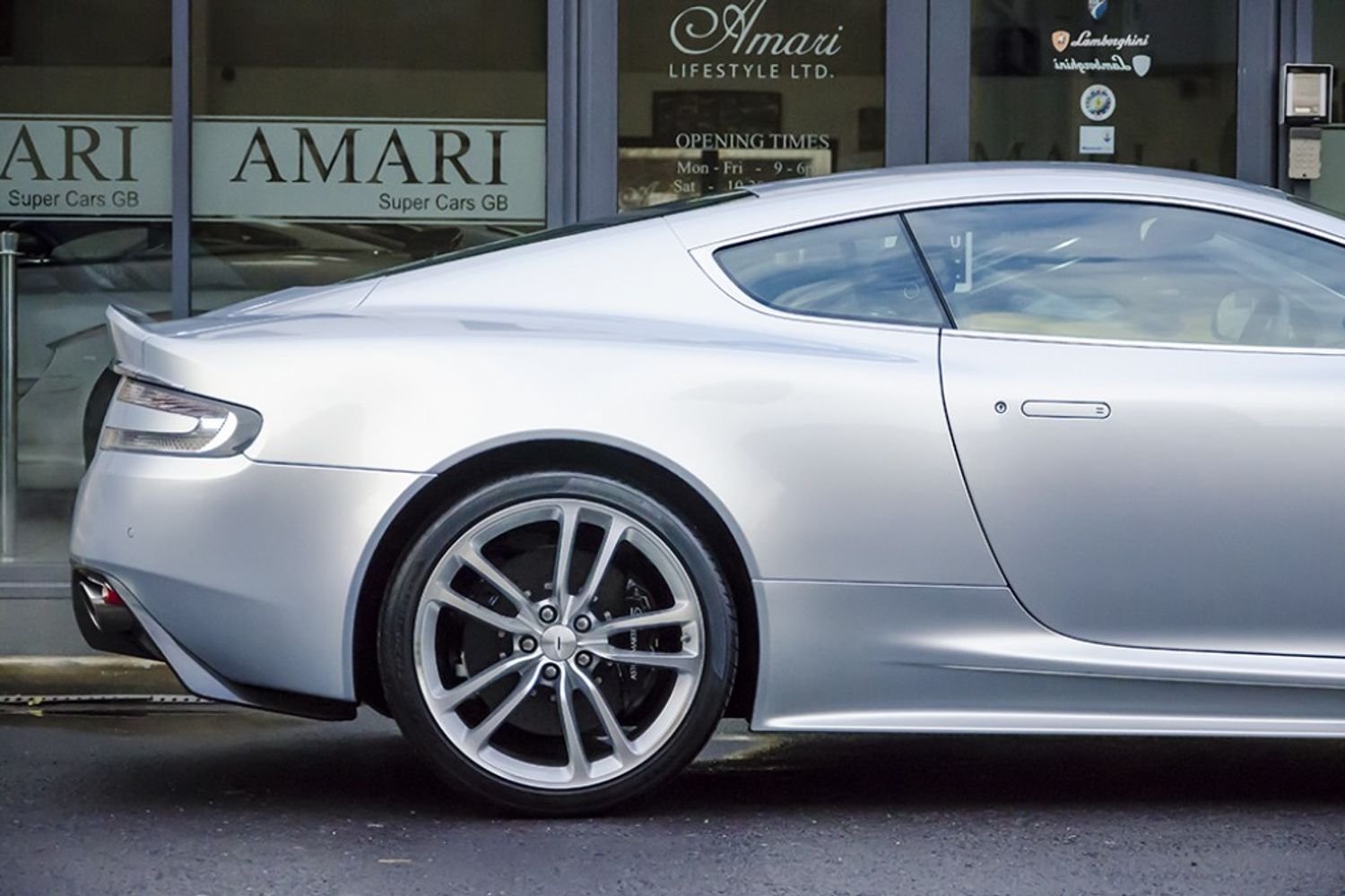ASTON MARTIN DBS COUPE V12 Touchtronic Auto
