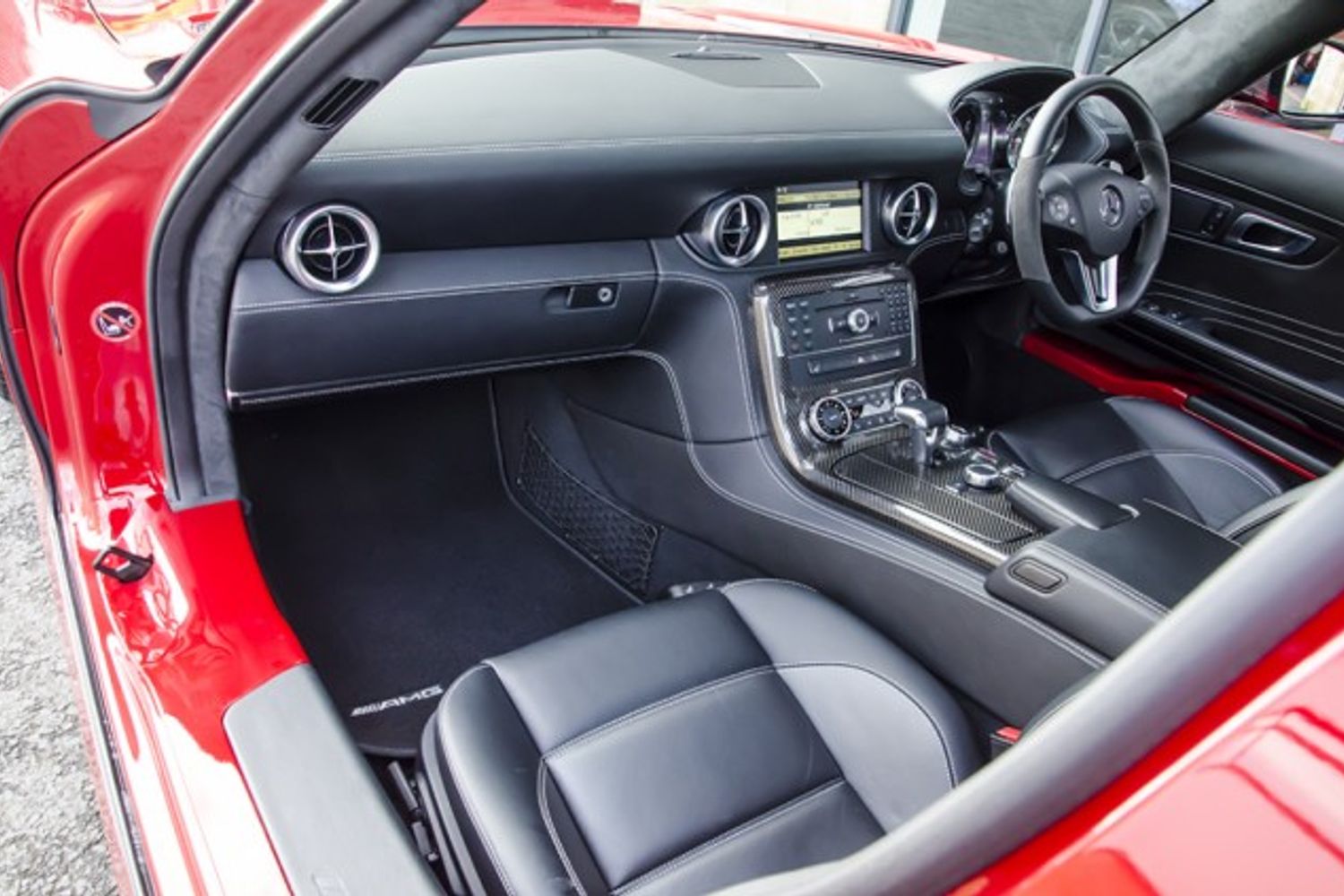 MERCEDES-BENZ SLS AMG COUPE SLS 63 Auto
