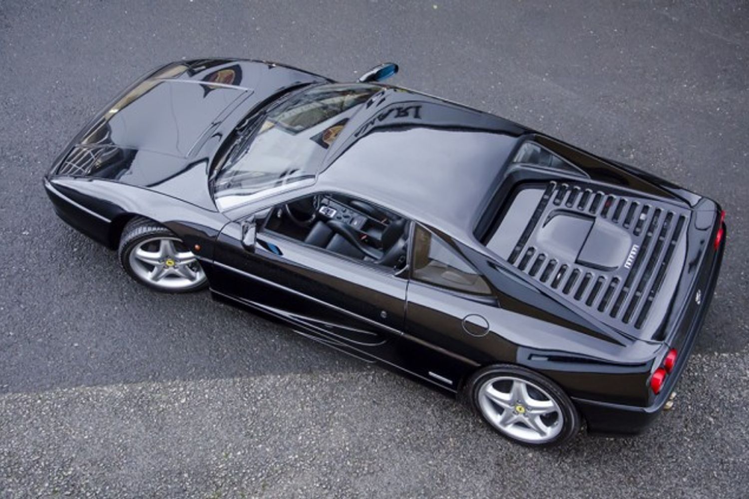 FERRARI F355 COUPE Berlinetta