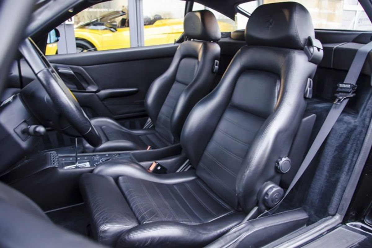 FERRARI F355 COUPE Berlinetta