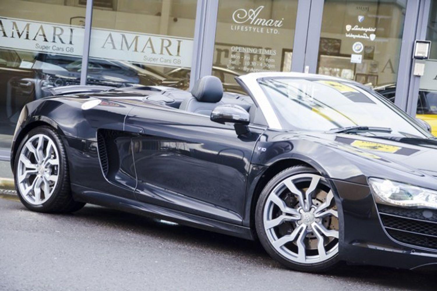 AUDI R8 SPYDER 5.2 FSI Quattro