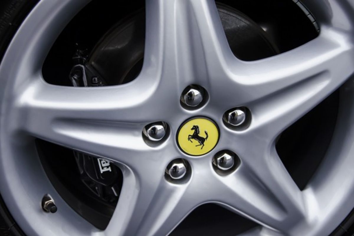 FERRARI F355 COUPE Berlinetta