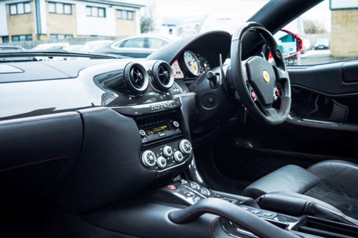 FERRARI 599 HGTE F1