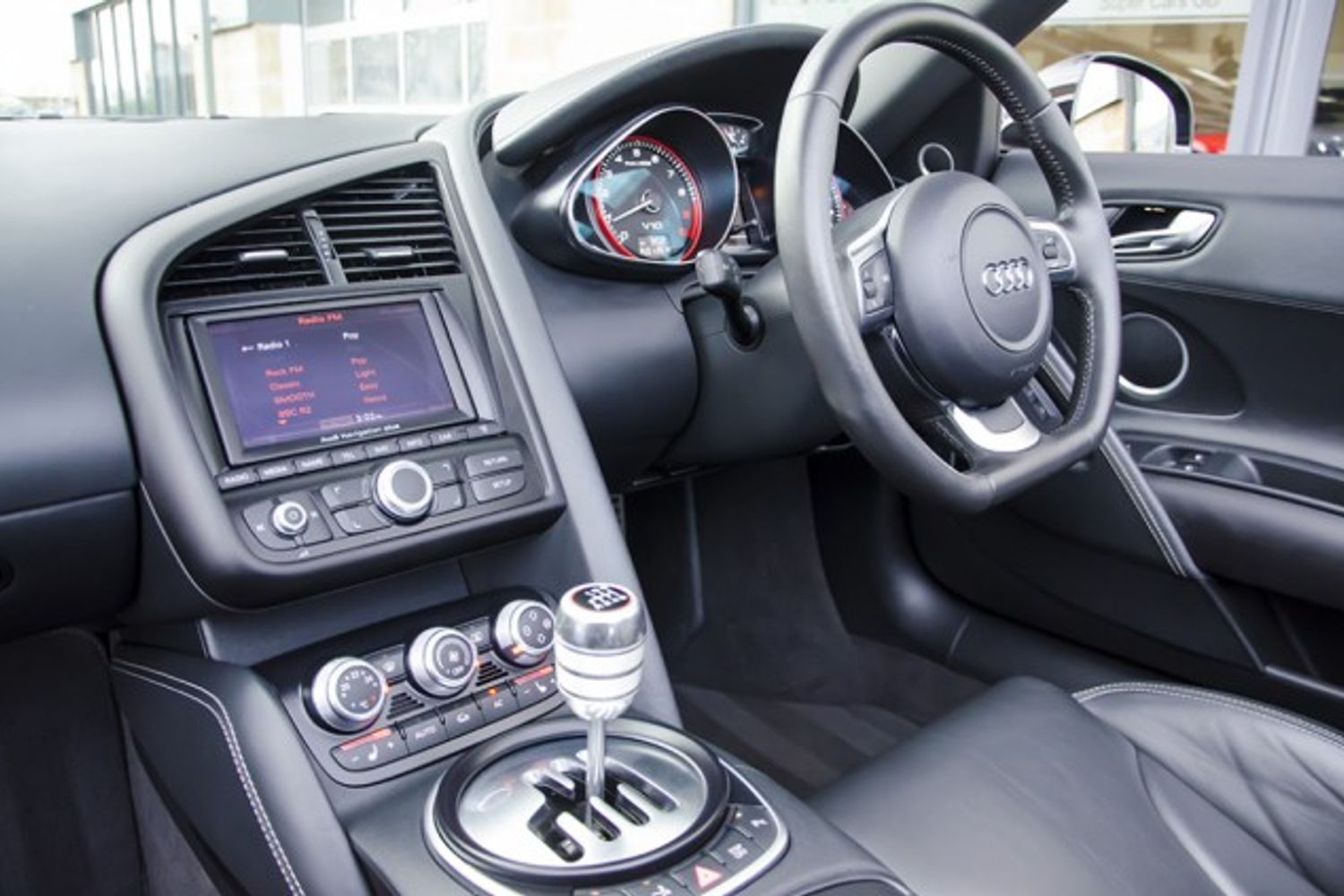 AUDI R8 SPYDER 5.2 FSI Quattro