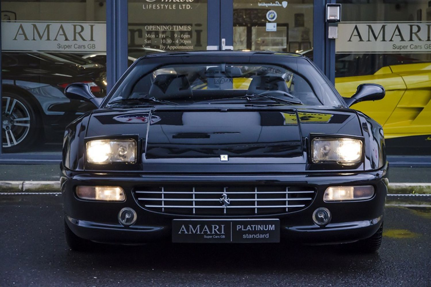 FERRARI F355 COUPE Berlinetta
