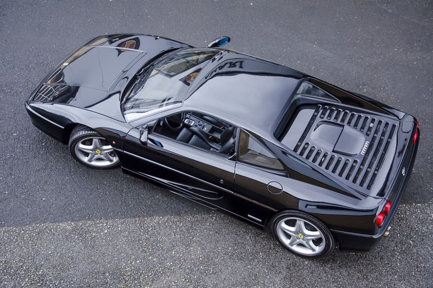 FERRARI F355 COUPE Berlinetta
