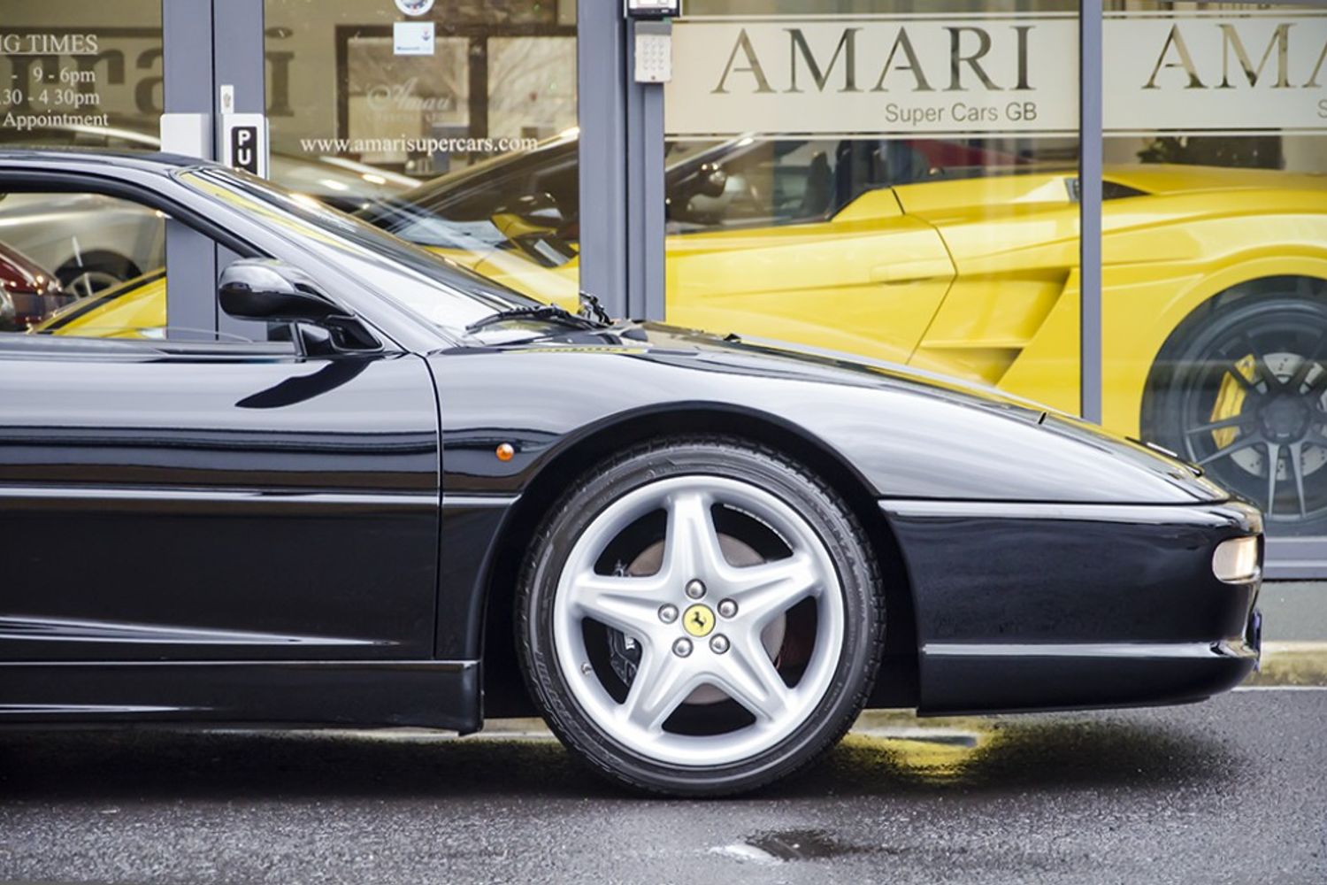 FERRARI F355 COUPE Berlinetta