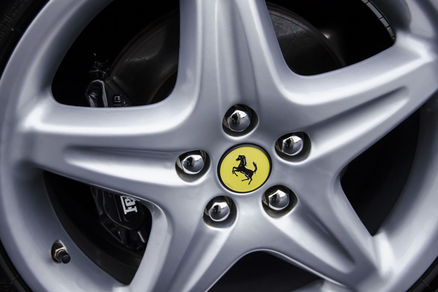 FERRARI F355 COUPE Berlinetta