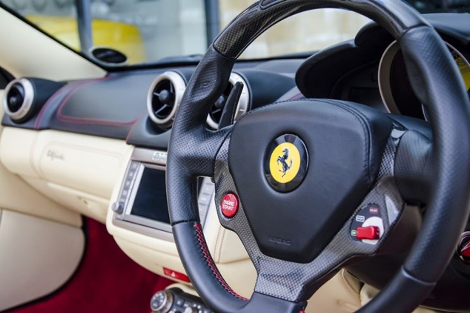 FERRARI CALIFORNIA CONVERTIBLE 2+ F1