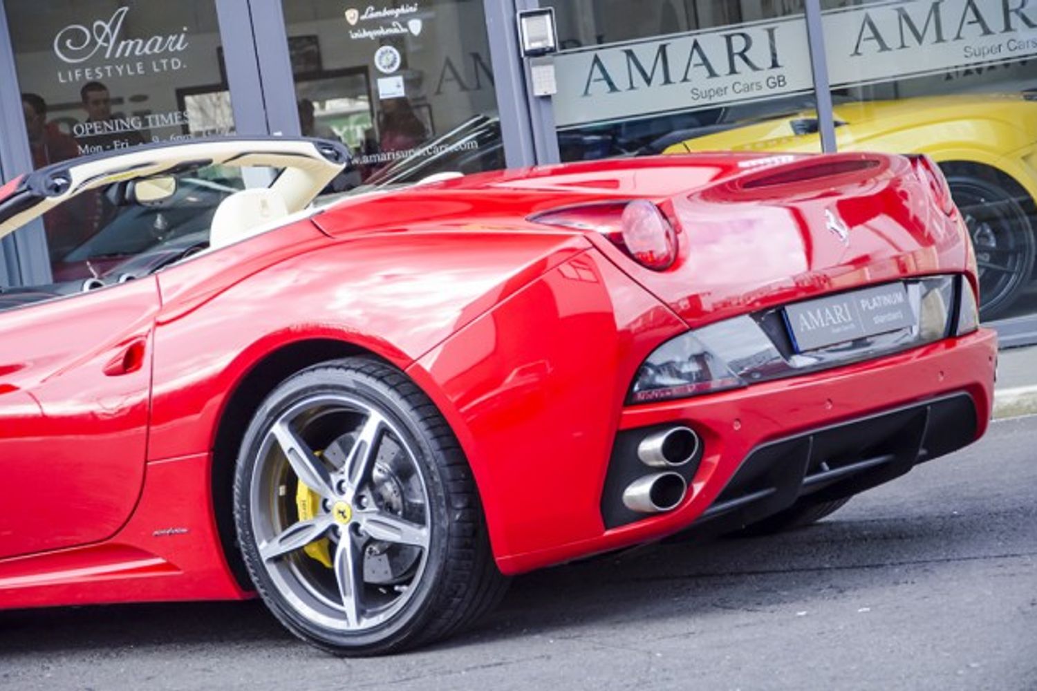 FERRARI CALIFORNIA CONVERTIBLE 2+ F1