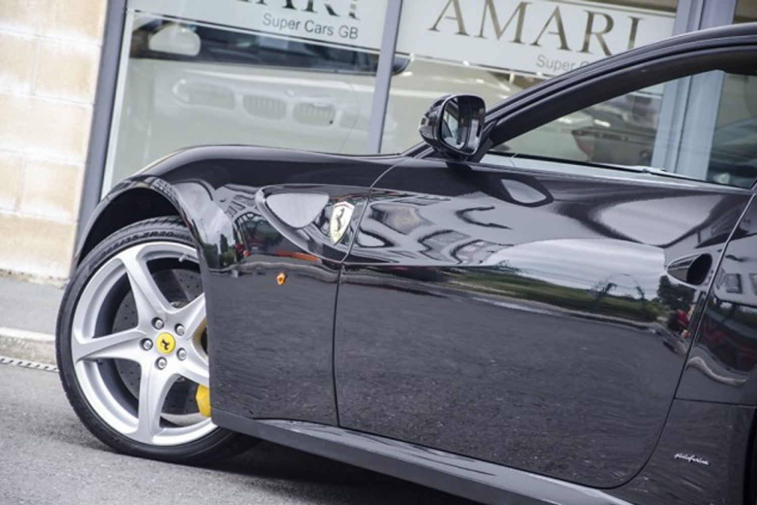 FERRARI FF COUPE 2dr Auto