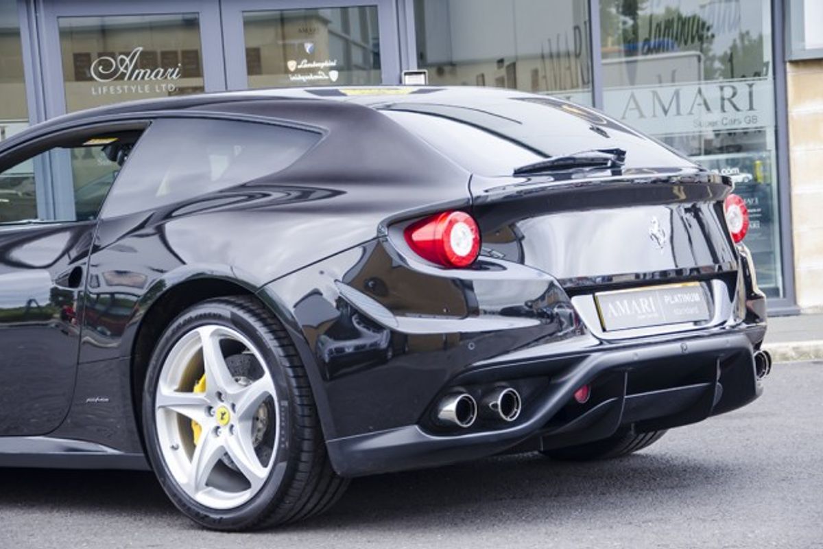 FERRARI FF COUPE 2dr Auto