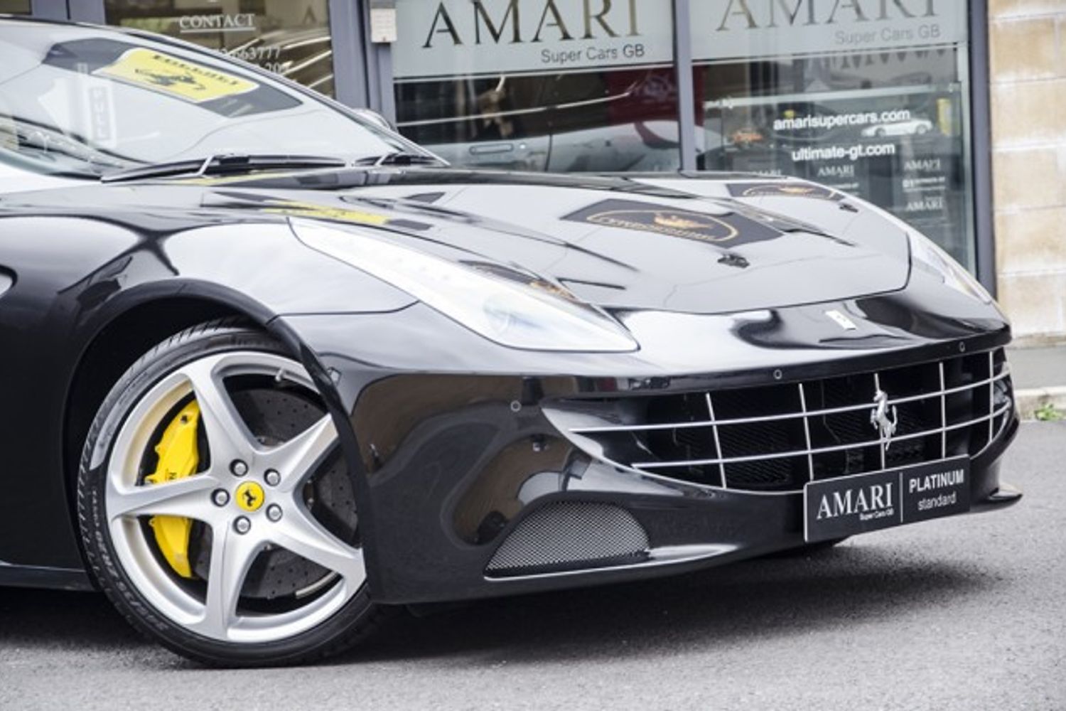 FERRARI FF COUPE 2dr Auto