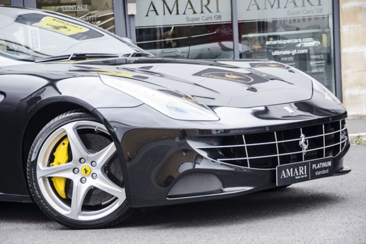 FERRARI FF COUPE 2dr Auto