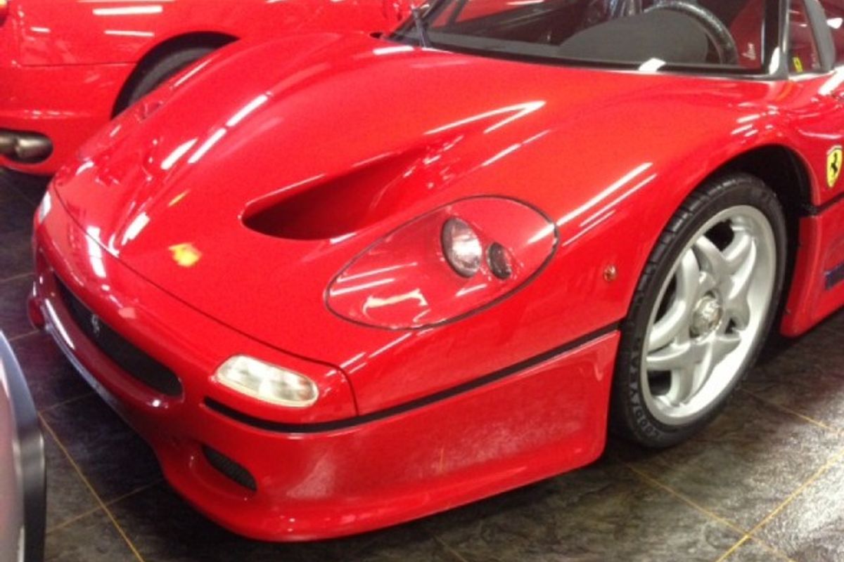 FERRARI F50 - Delivery Miles!